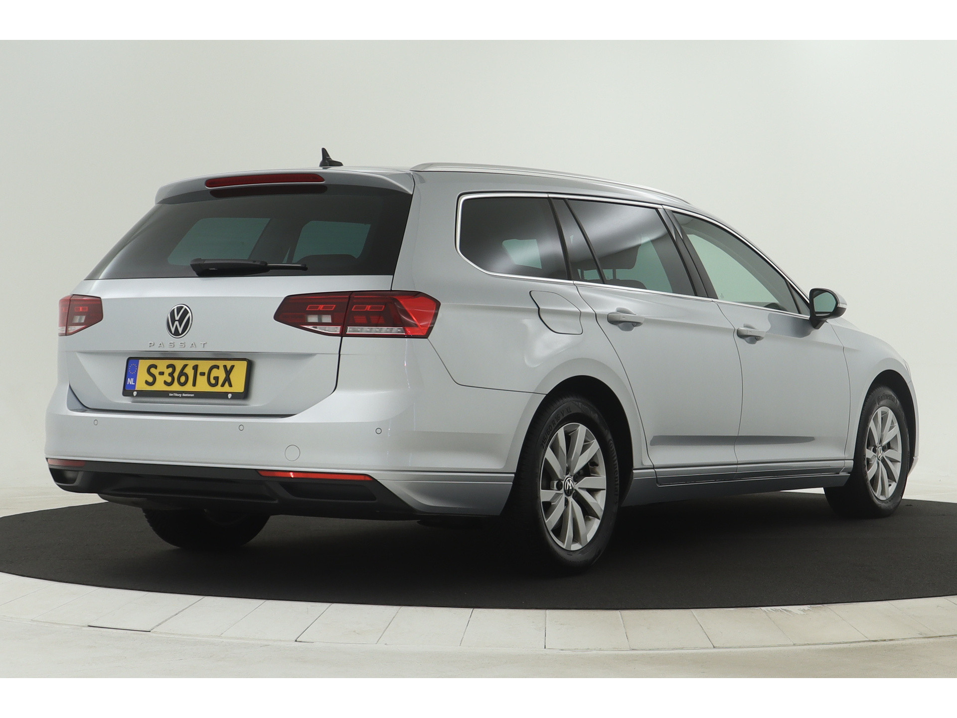 Volkswagen - Passat Variant 1.5 TSI Business - 2023