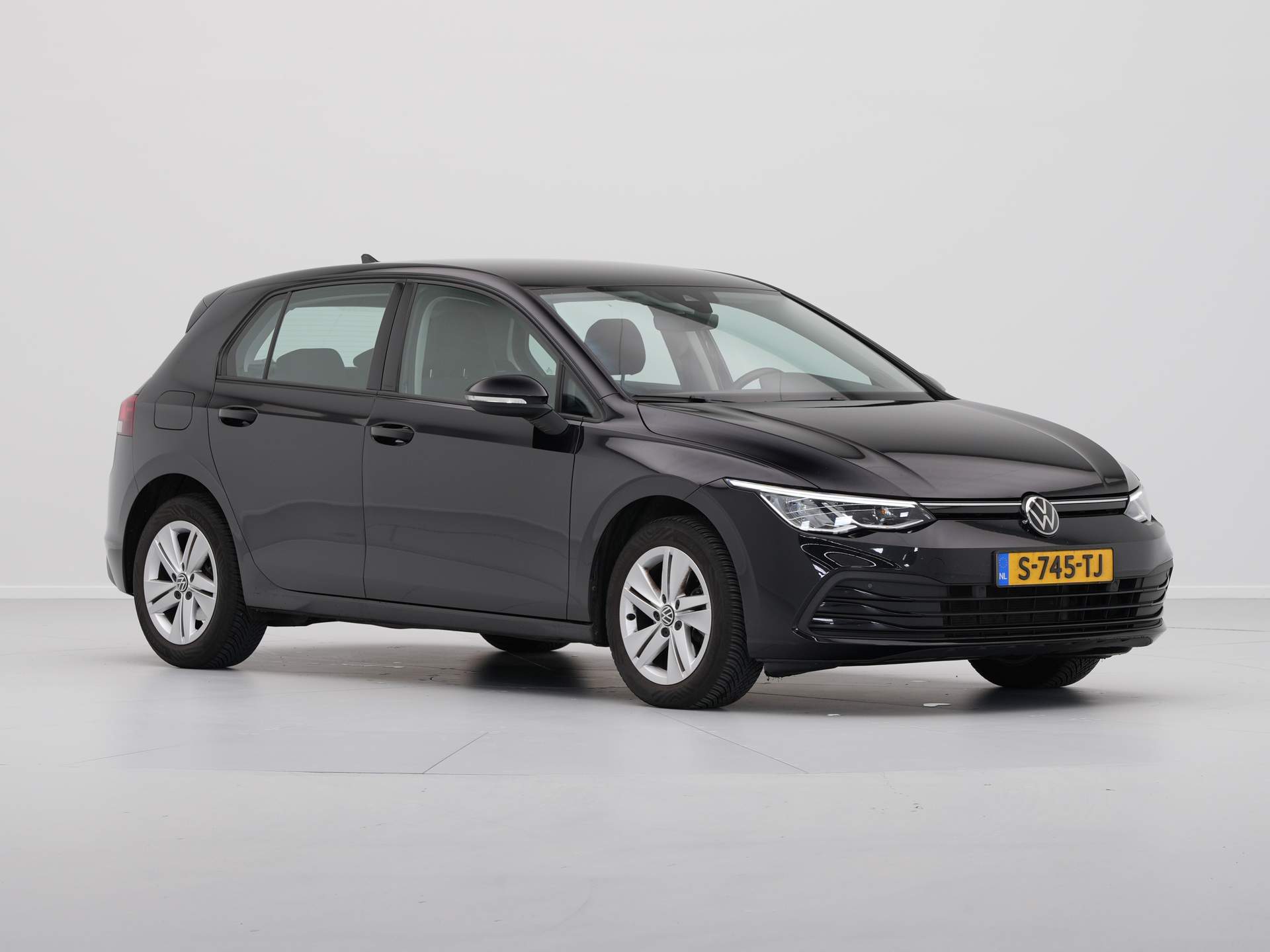 Volkswagen - Golf 1.0 eTSI Life - 2023