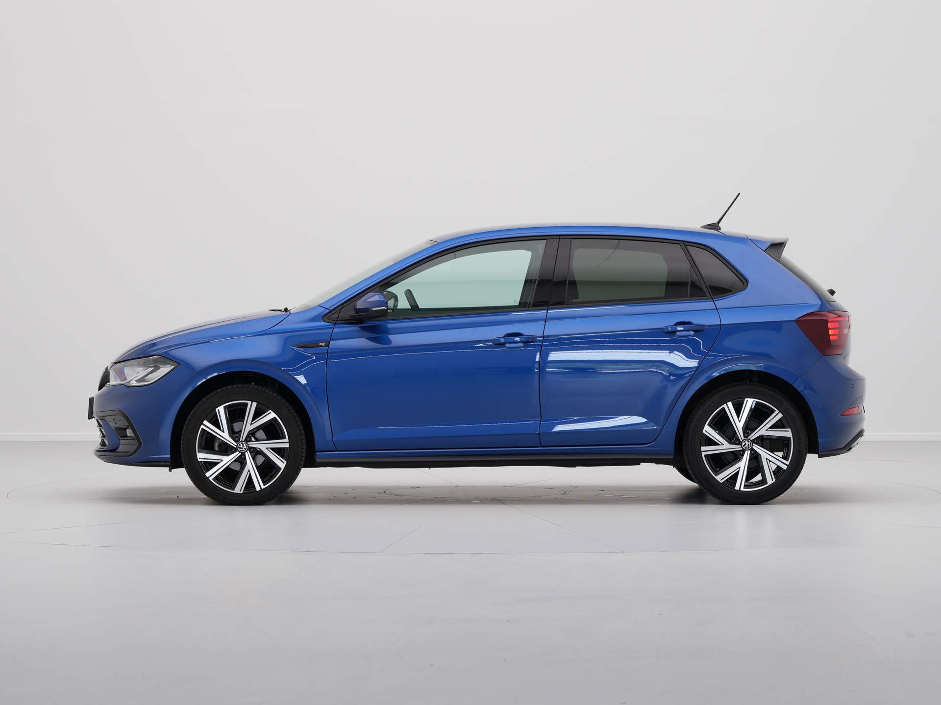 Volkswagen - Polo 1.0 TSI 95pk DSG R-Line - 2023