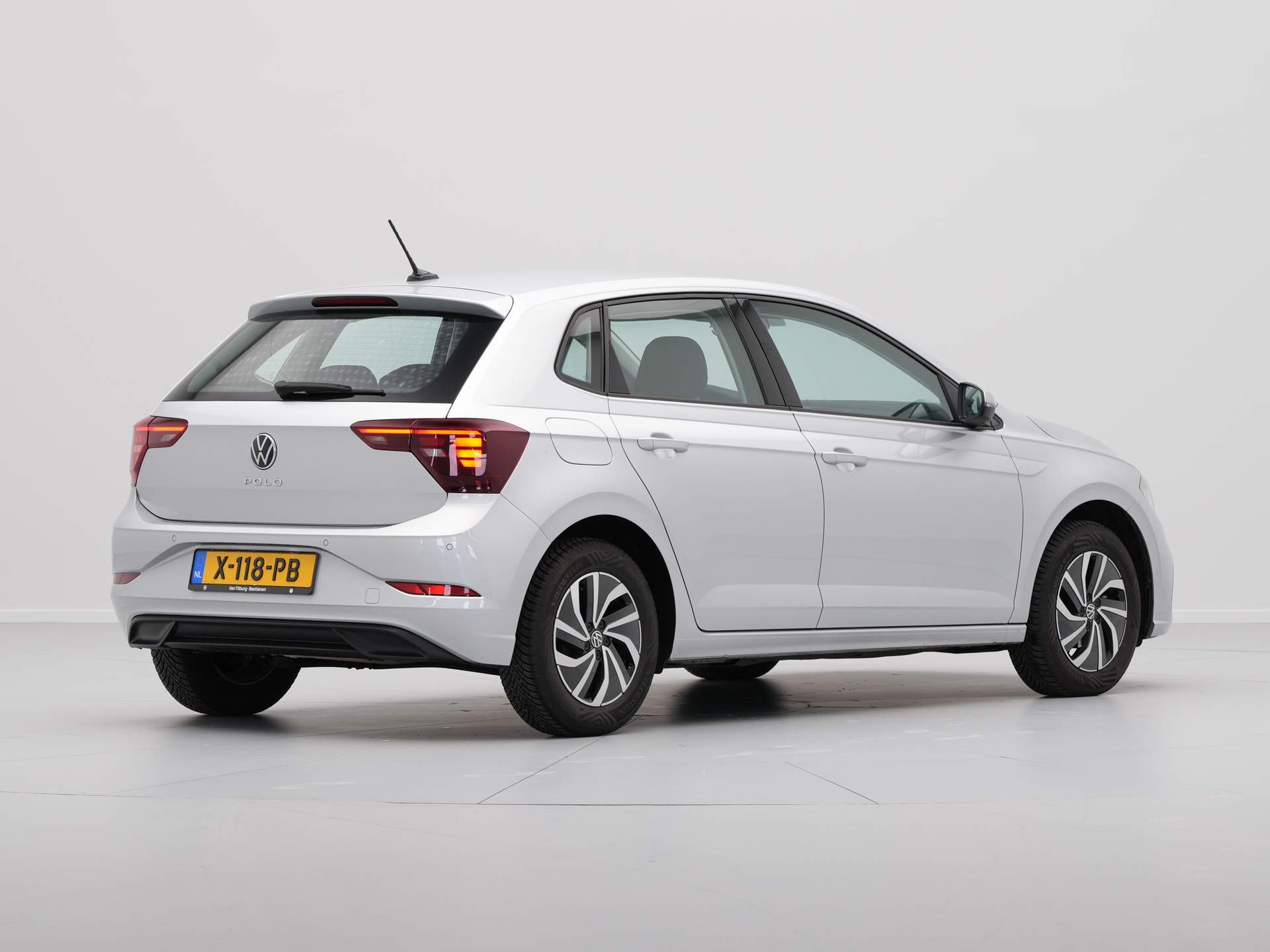 Volkswagen - Polo 1.0 TSI Life - 2024