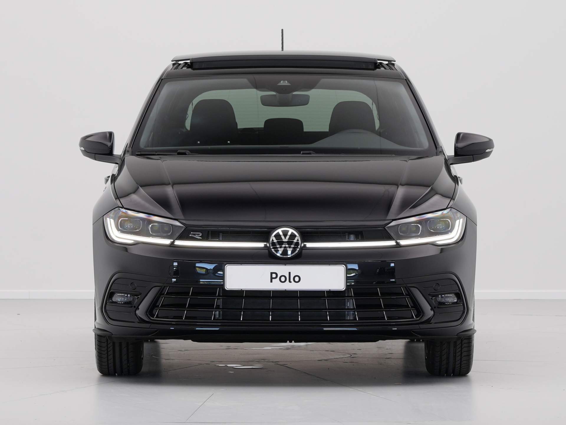 Volkswagen - Polo 1.0 TSI R-Line - 2024