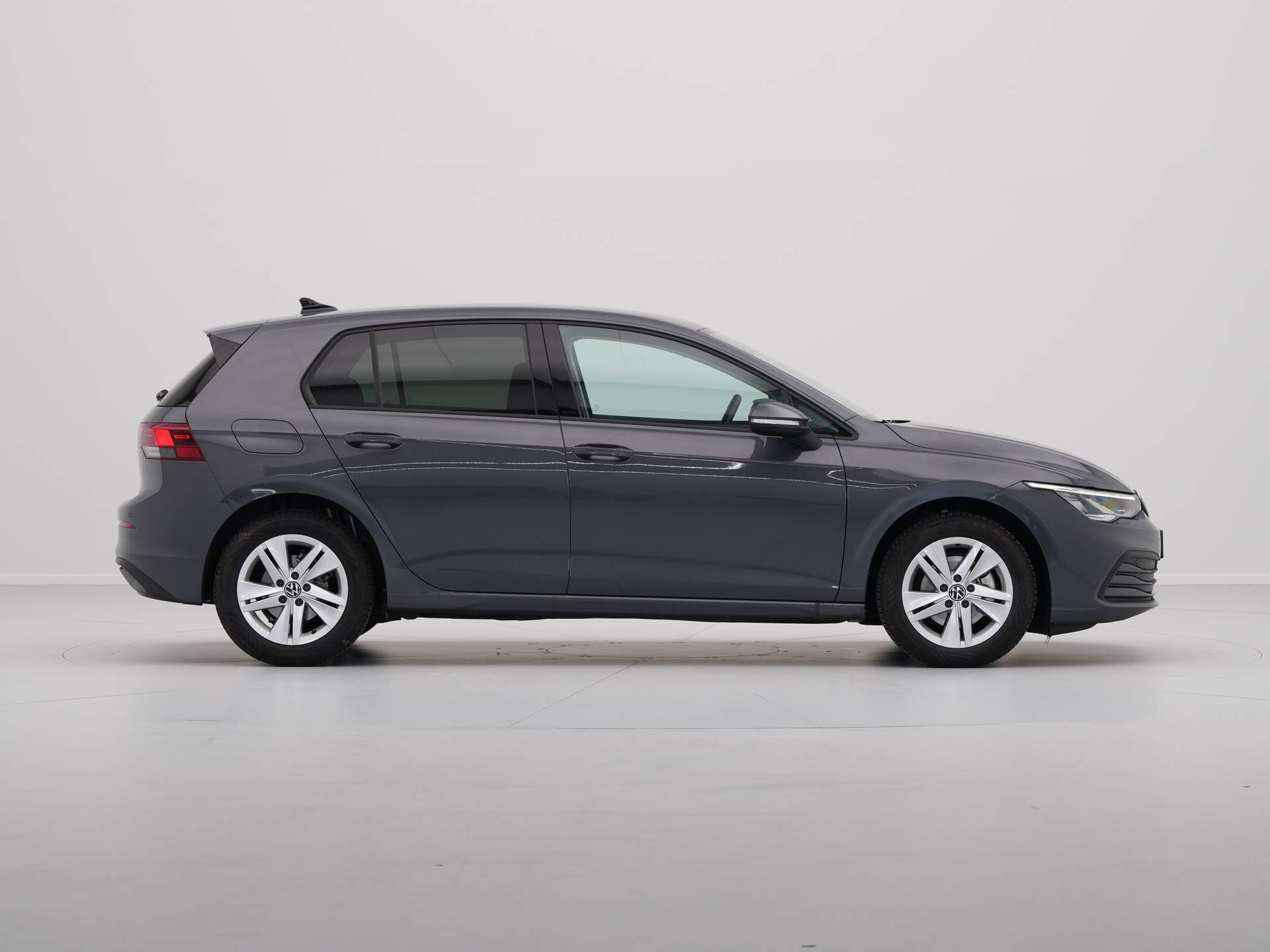 Volkswagen - Golf 1.0 eTSI Life Business - 2024