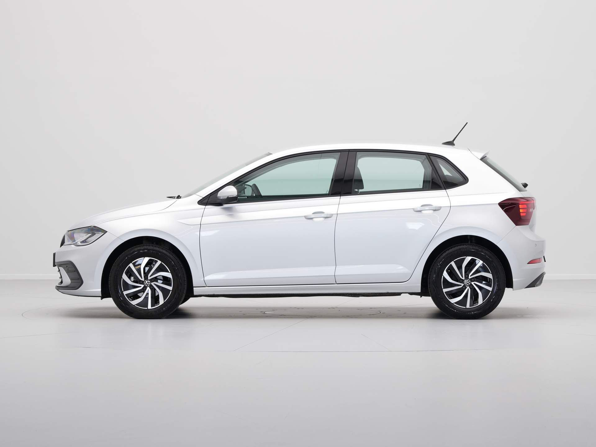 Volkswagen - Polo 1.0 TSI Life - 2023