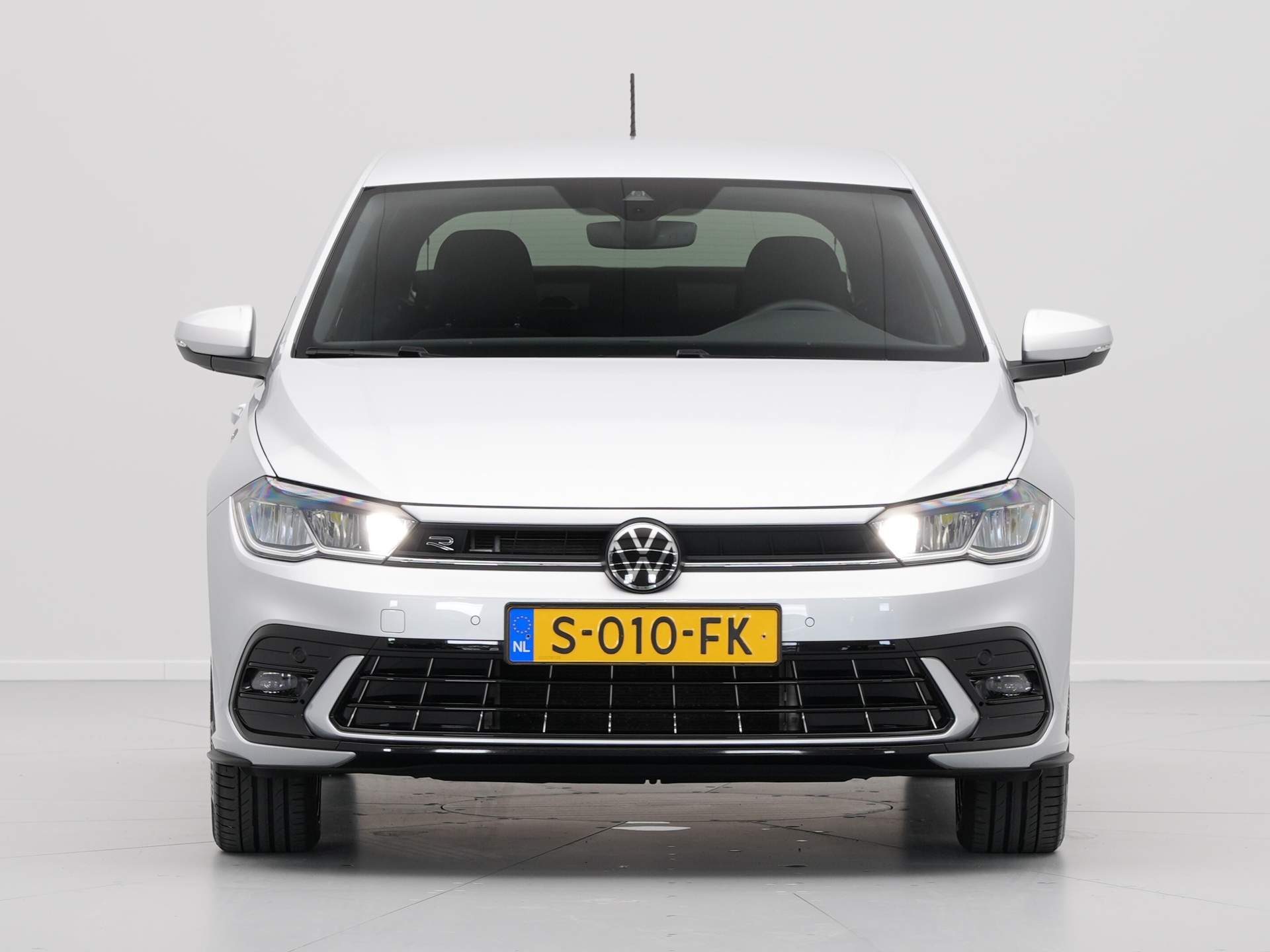 Volkswagen - Polo 1.0 TSI 95pk R-Line - 2023