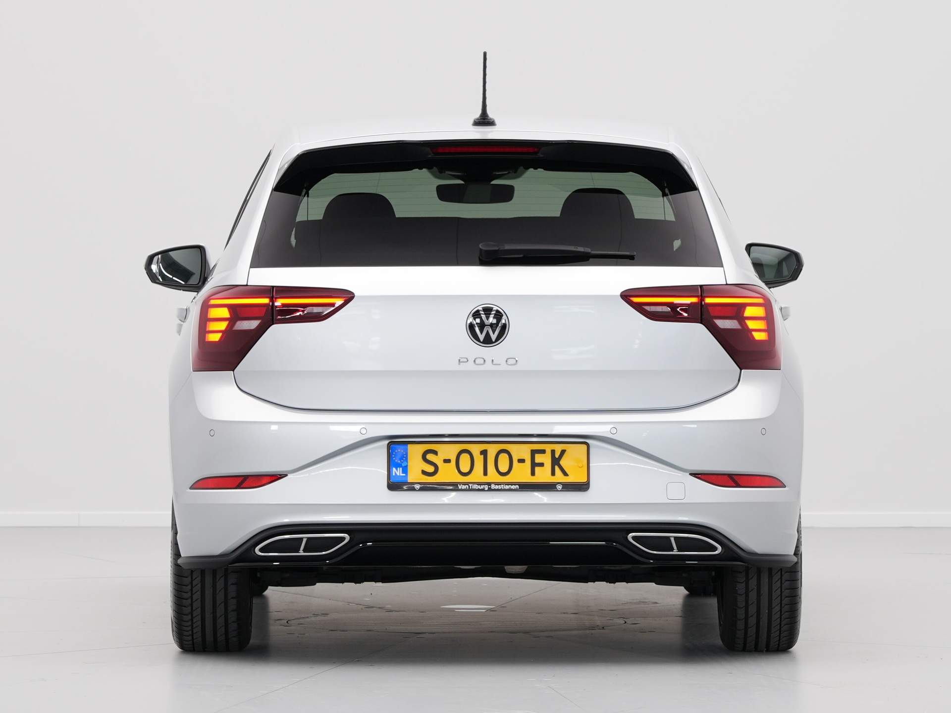 Volkswagen - Polo 1.0 TSI 95pk R-Line - 2023