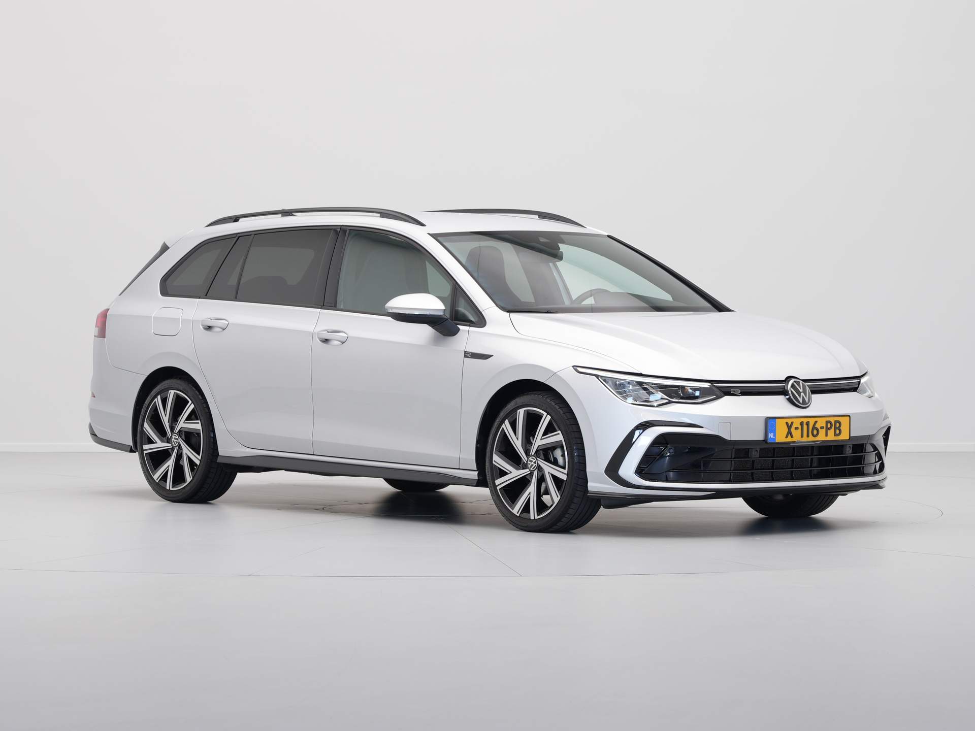 Volkswagen - GOLF Variant 1.5 eTSI 130pk DSG R-Line - 2024