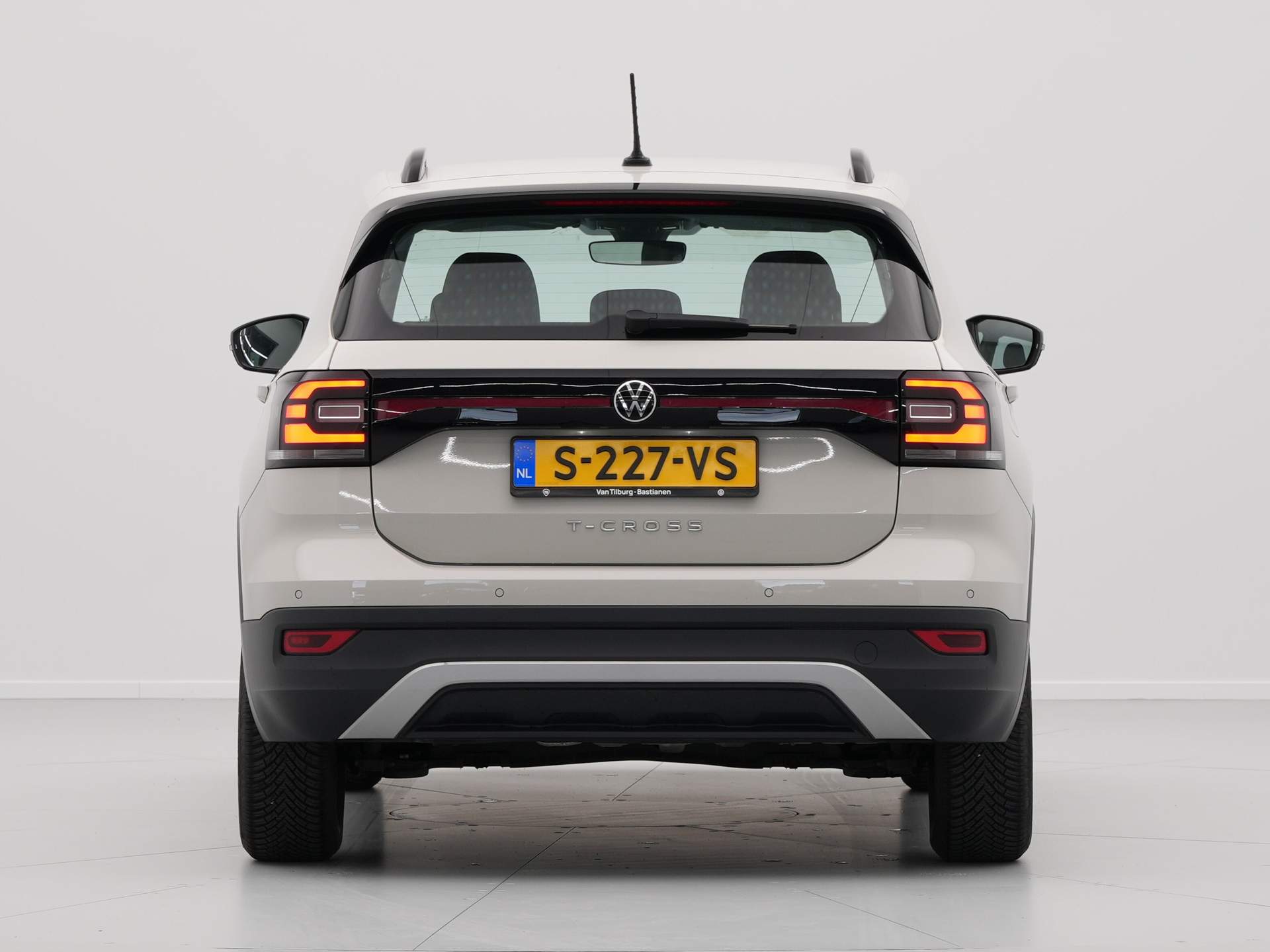 Volkswagen - T-Cross 1.0 TSI Life - 2023