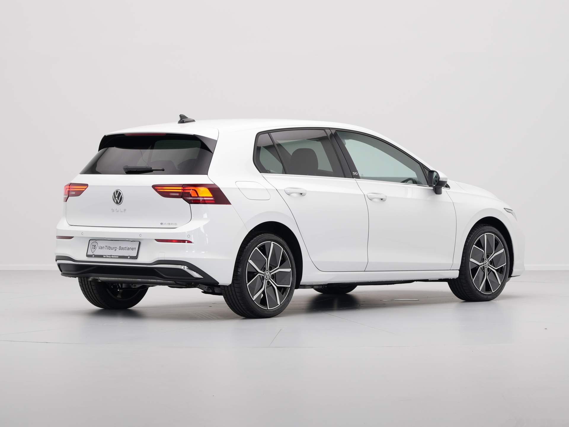 Volkswagen - Golf 1.5 eHybrid 50 Edition - 2024