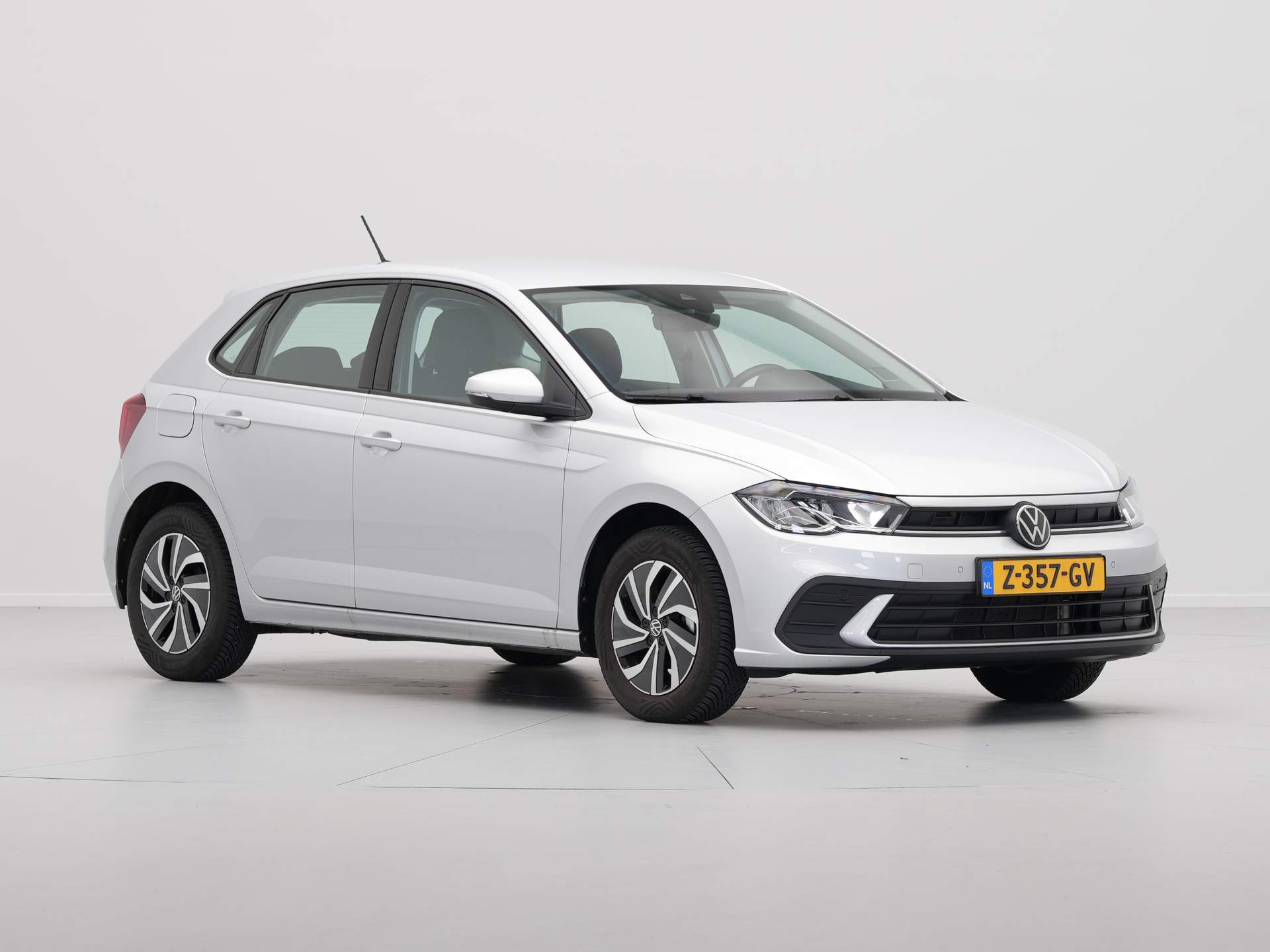 Volkswagen - Polo 1.0 TSI 95pk DSG Life - 2024