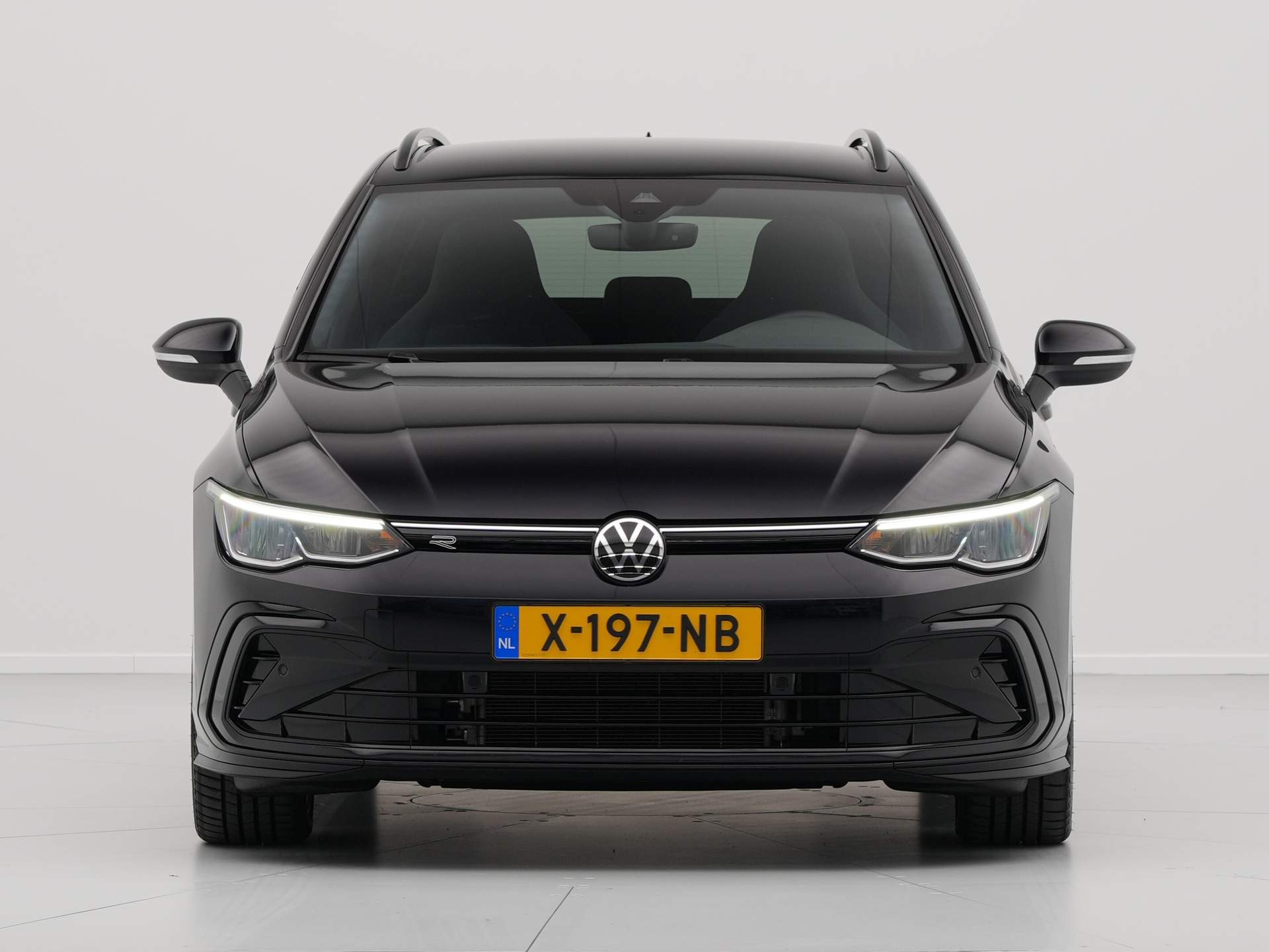 Volkswagen - GOLF Variant 1.5 eTSI R-Line - 2024