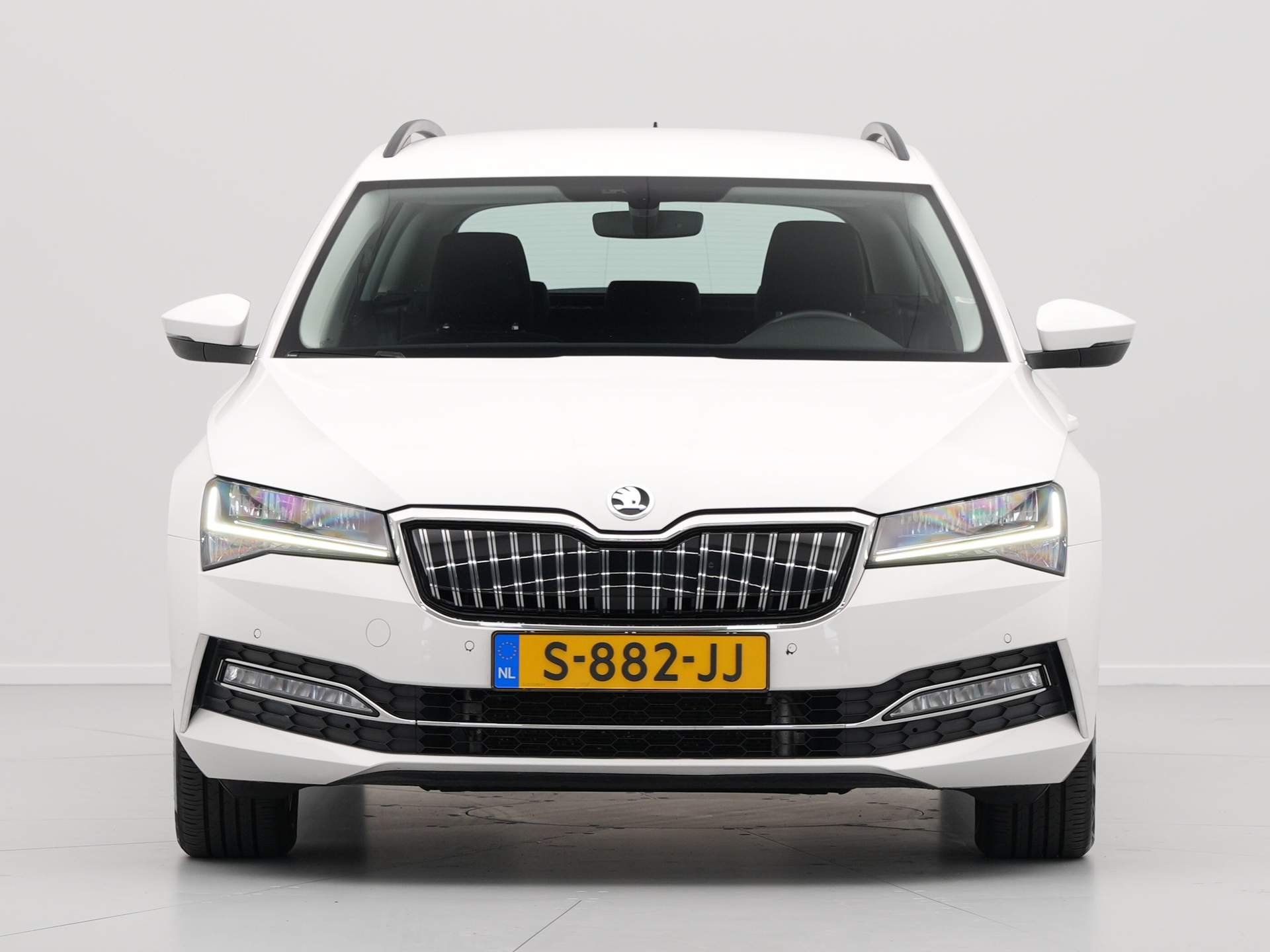 Škoda - Superb Combi 1.4 TSI iV 204pk DSG Business Edition Plus - 2020