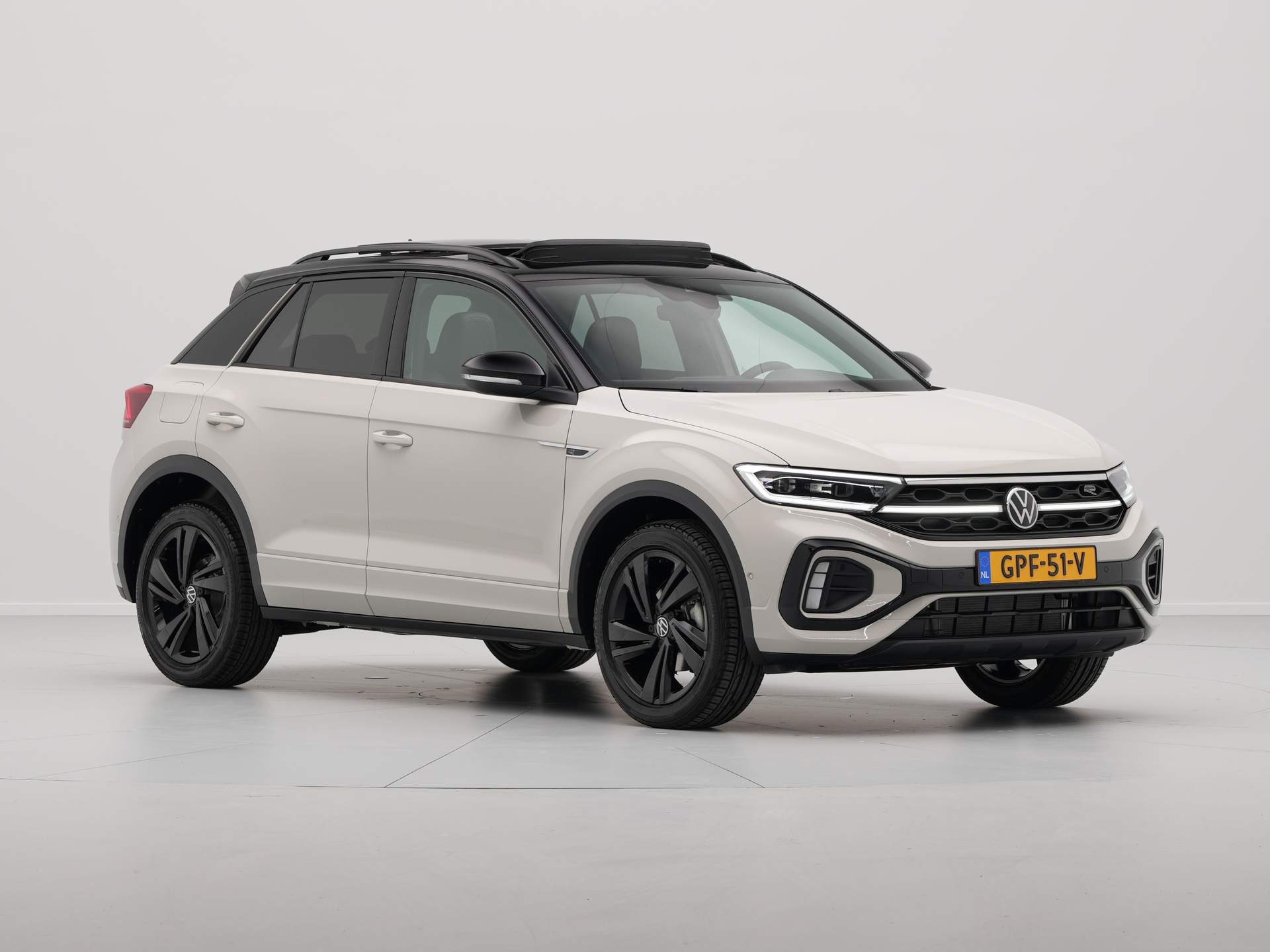 Volkswagen - T-Roc 1.5 TSI R-Line Business - 2024