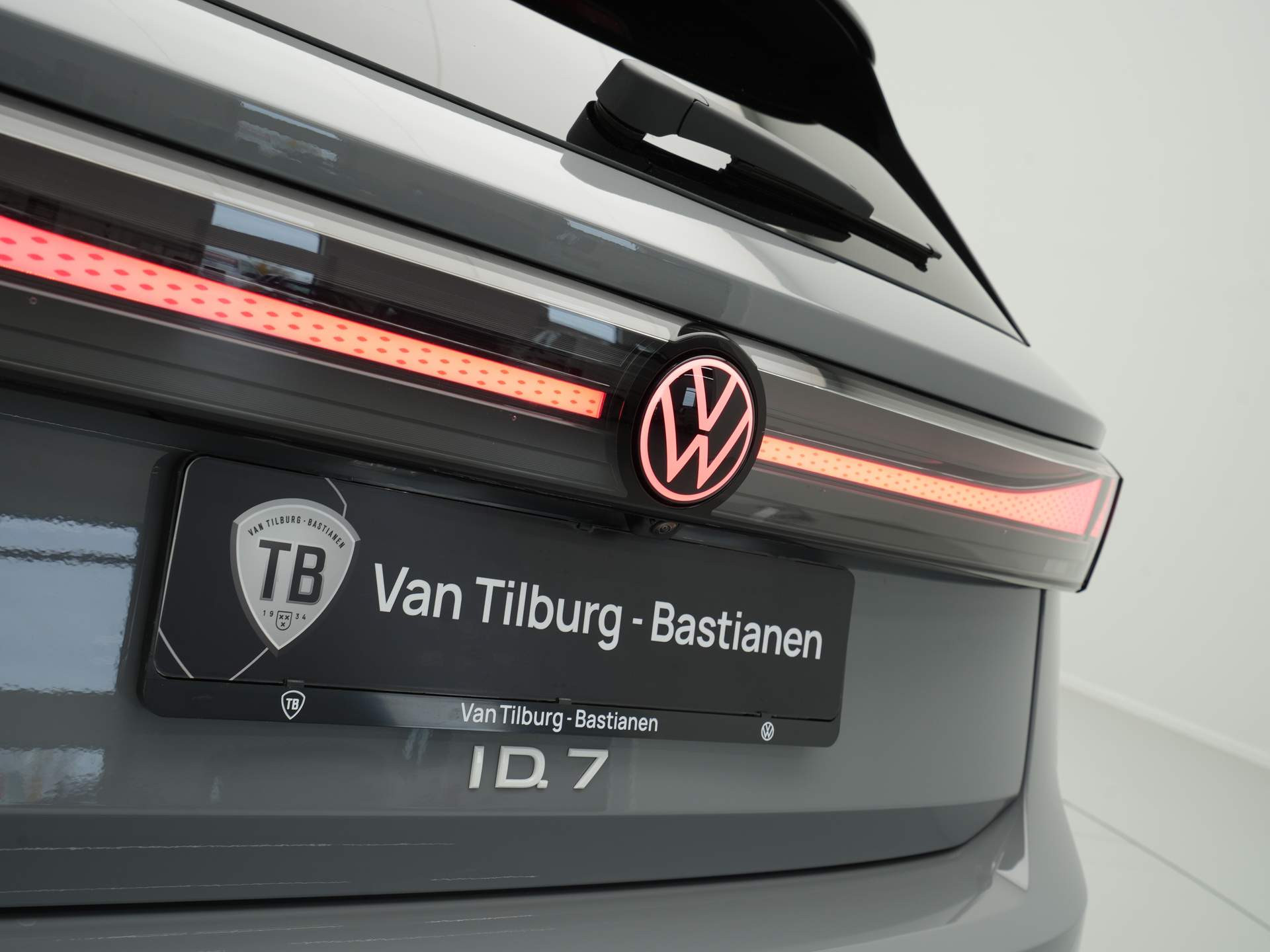 Volkswagen - ID.7 Tourer Pro S Business 86 kWh - 2024