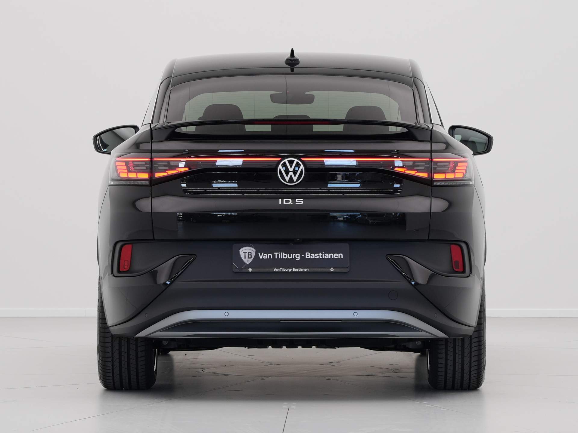 Volkswagen - ID.5 Pro Oranje Edition 77 kWh - 2024