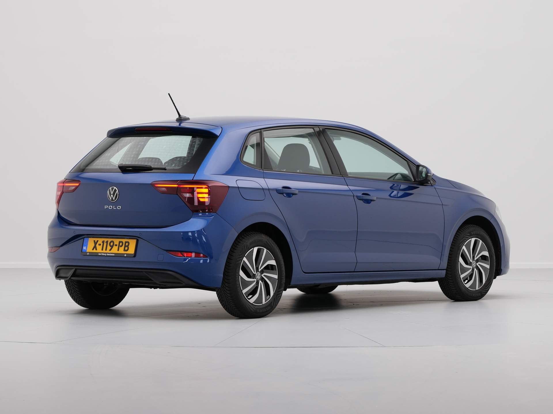 Volkswagen - Polo 1.0 TSI Life - 2024