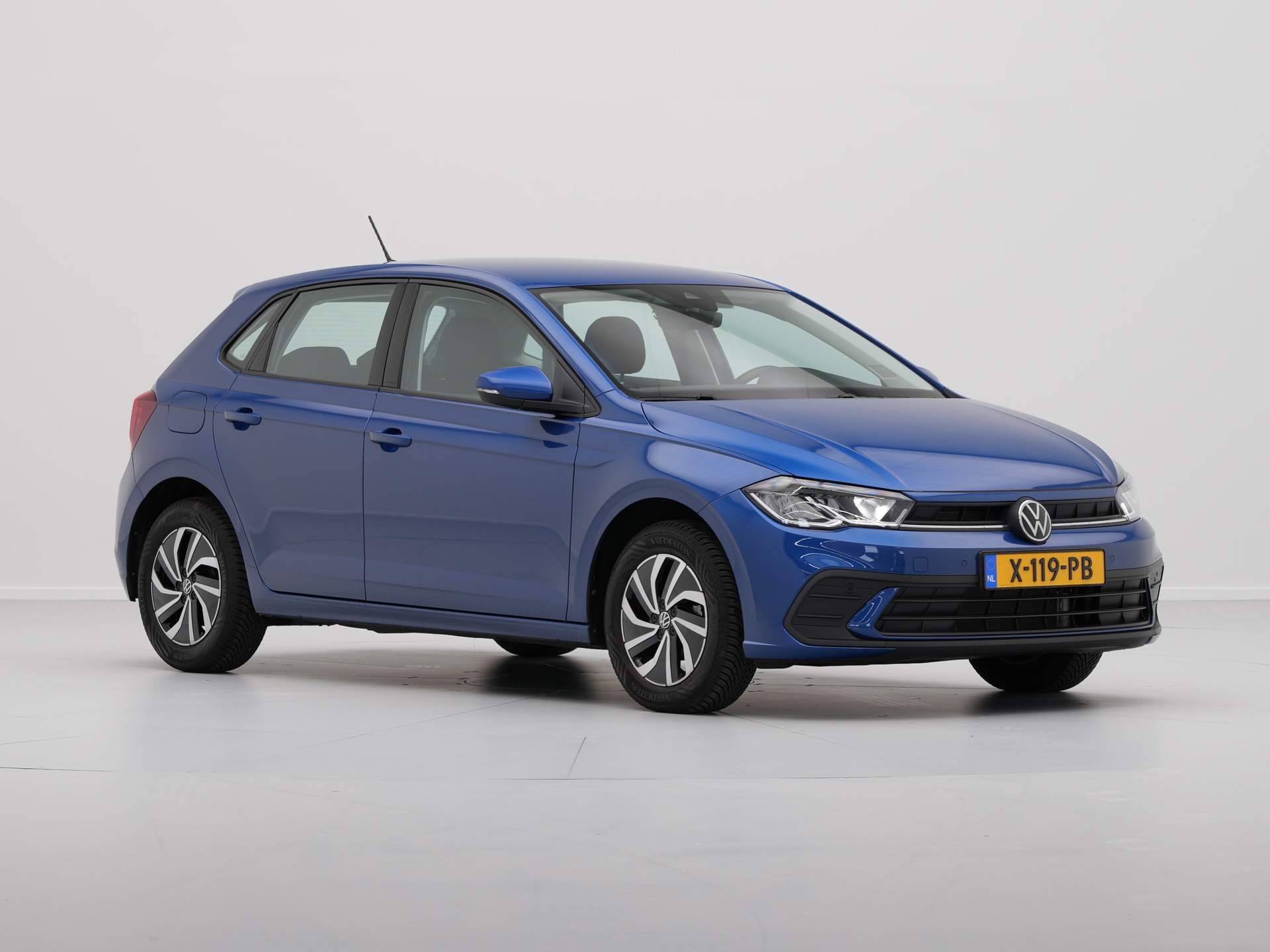 Volkswagen - Polo 1.0 TSI Life - 2024