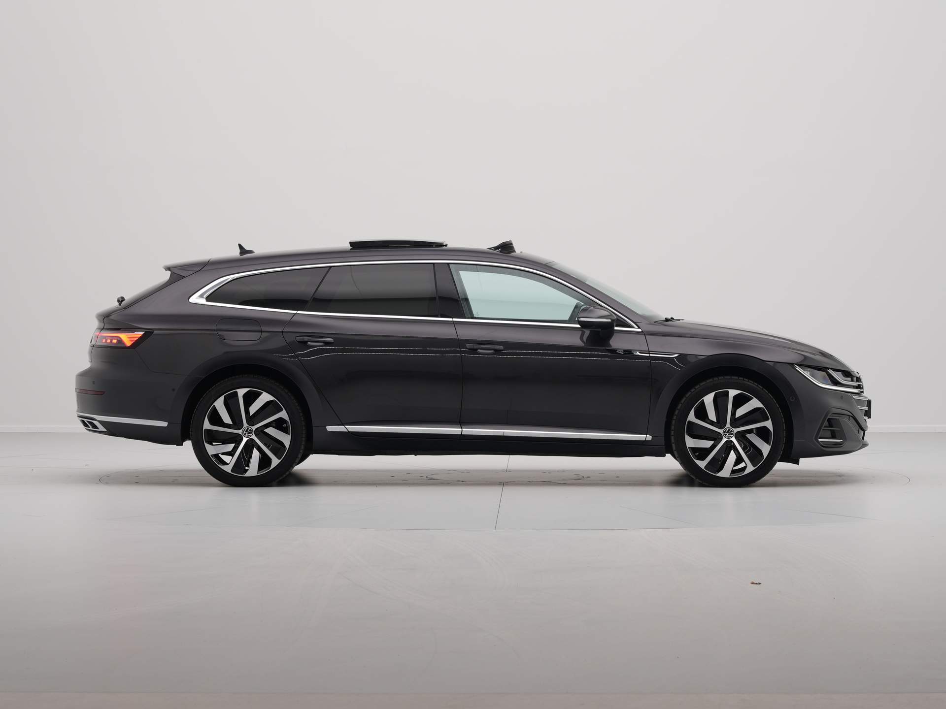 Volkswagen - Arteon Shooting Brake 1.4 TSI eHybrid R-Line Business+ - 2021