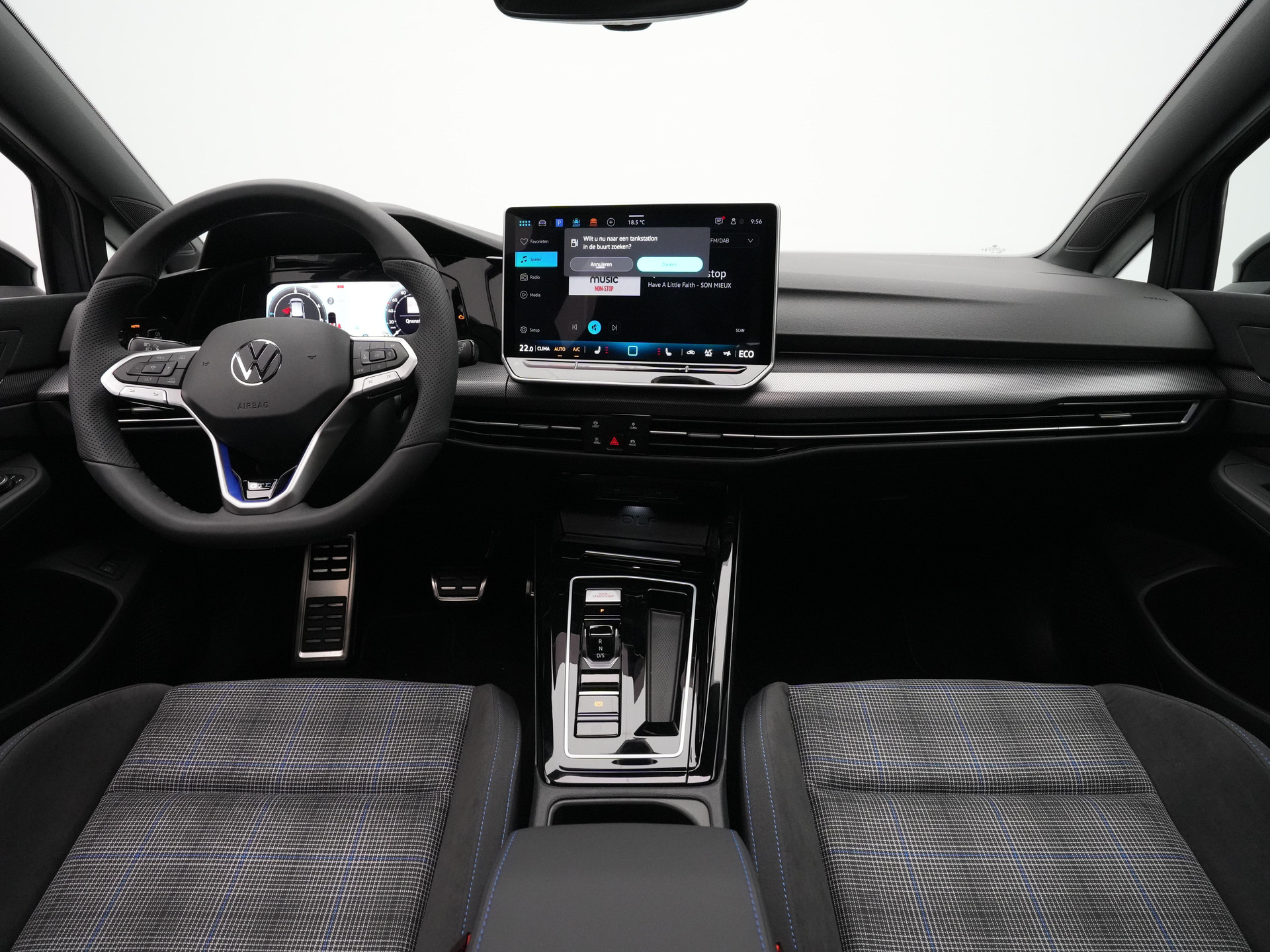 Volkswagen - Golf 1.5 eHybrid 272 6DSG GTE - 2025