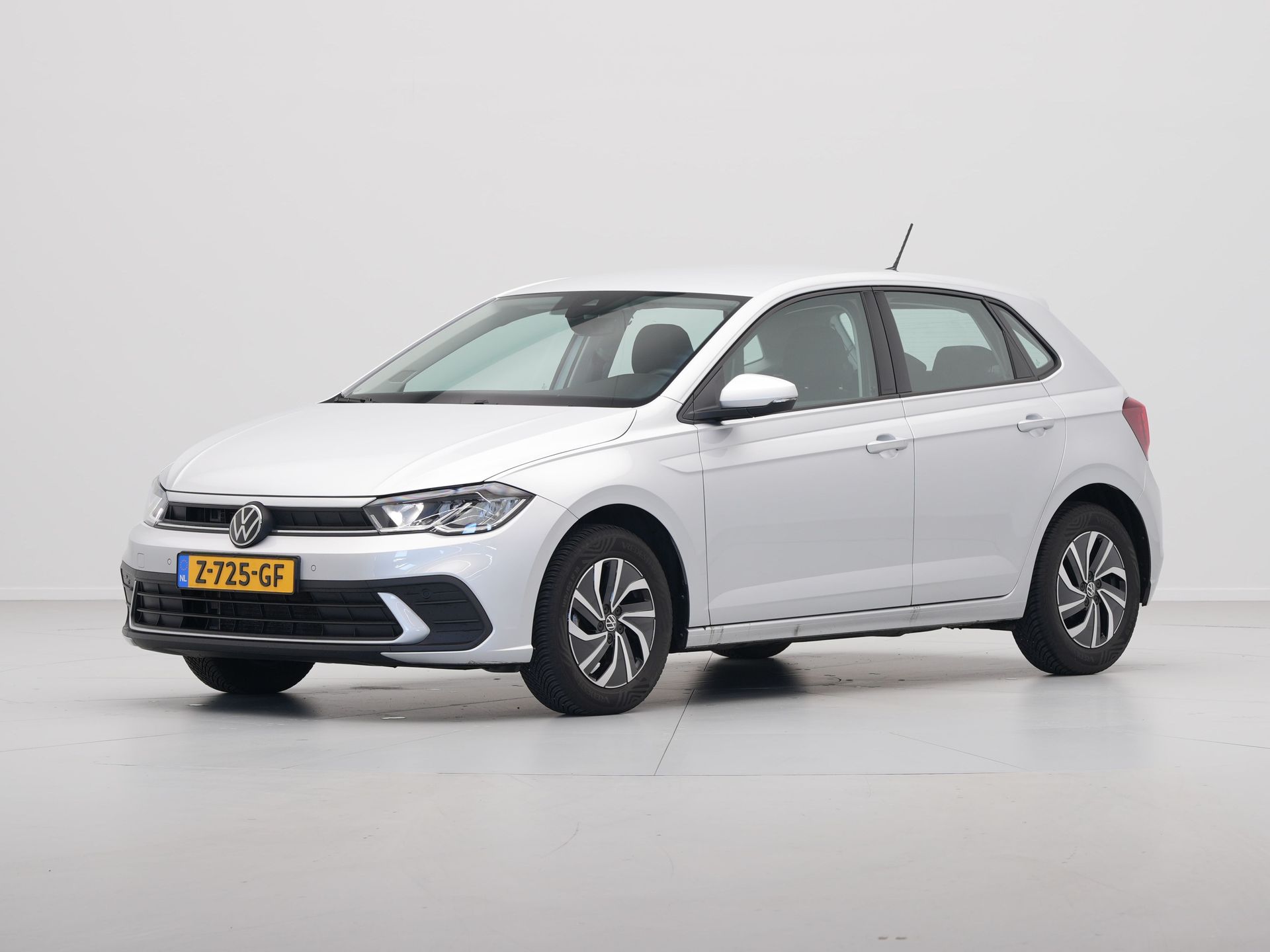 Volkswagen - Polo 1.0 TSI Life - 2024