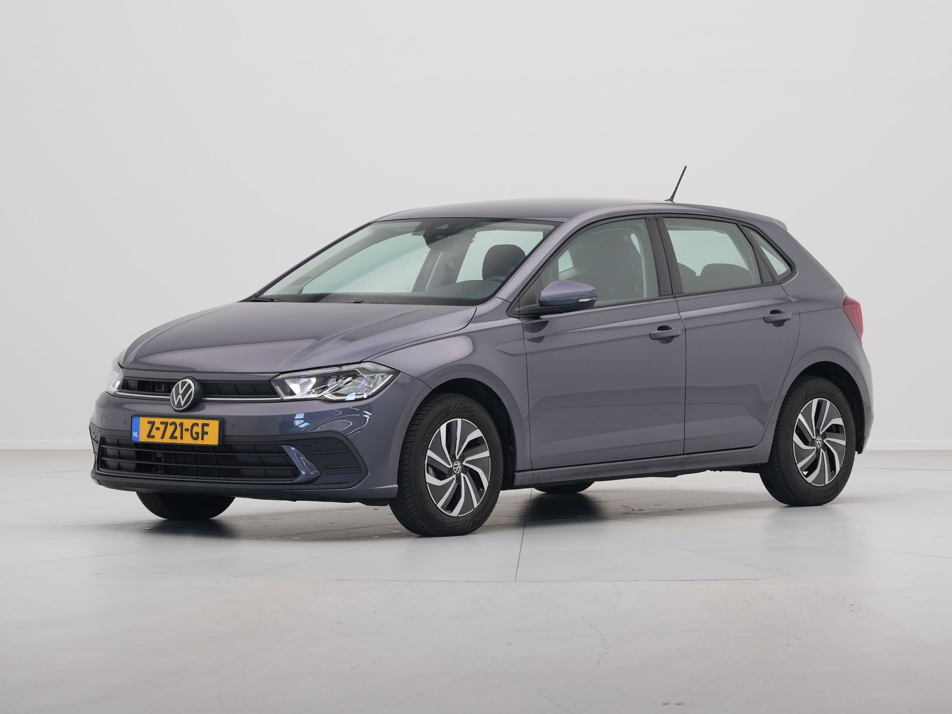 Volkswagen - Polo 1.0 TSI Life - 2024