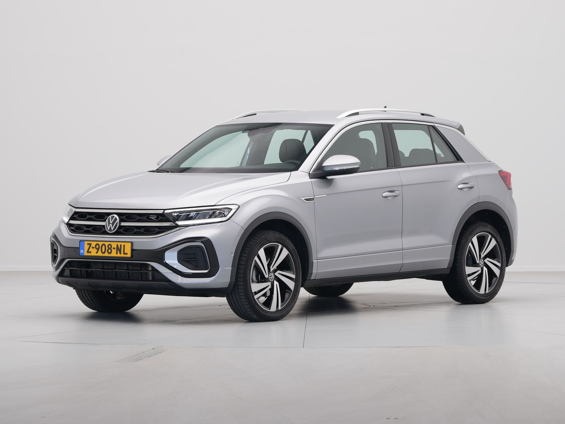 Volkswagen - T-Roc 1.5 TSI 150pk DSG R-Line - 2024