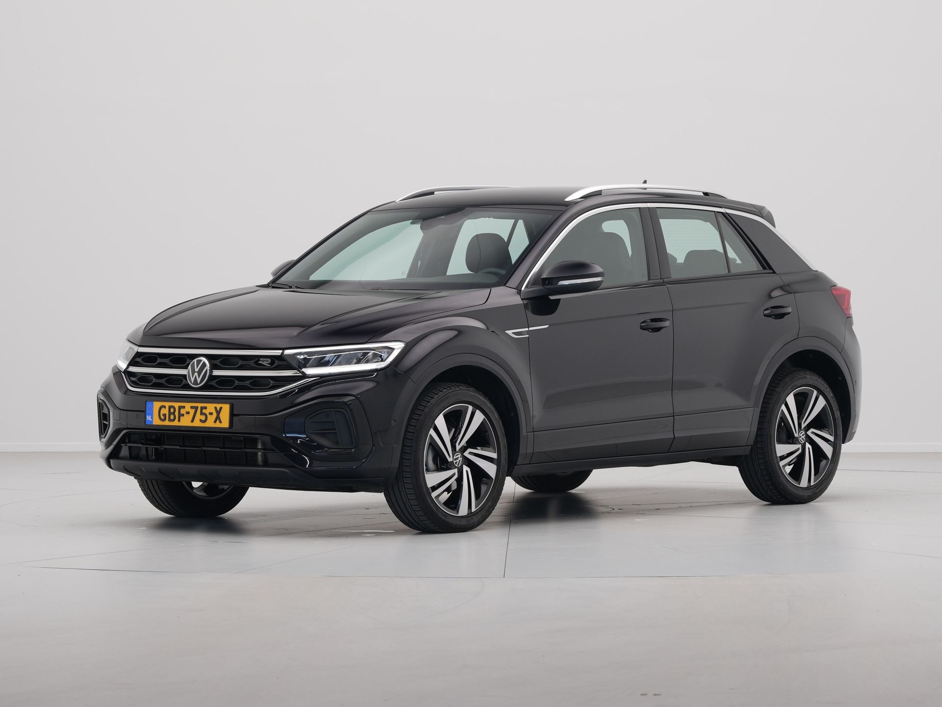 Volkswagen - T-Roc 1.5 TSI 150pk DSG R-Line - 2024