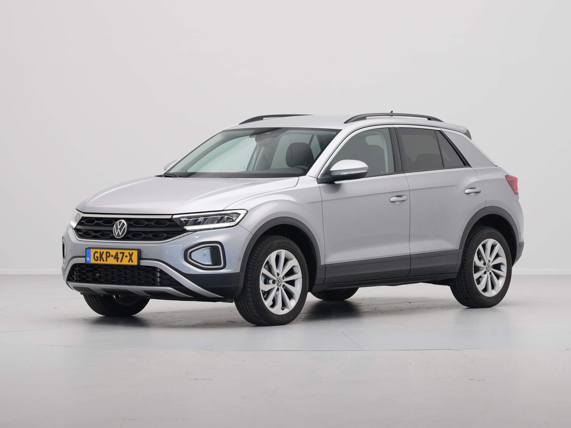 Volkswagen - T-Roc 1.5 TSI 150pk DSG Life Edition - 2024