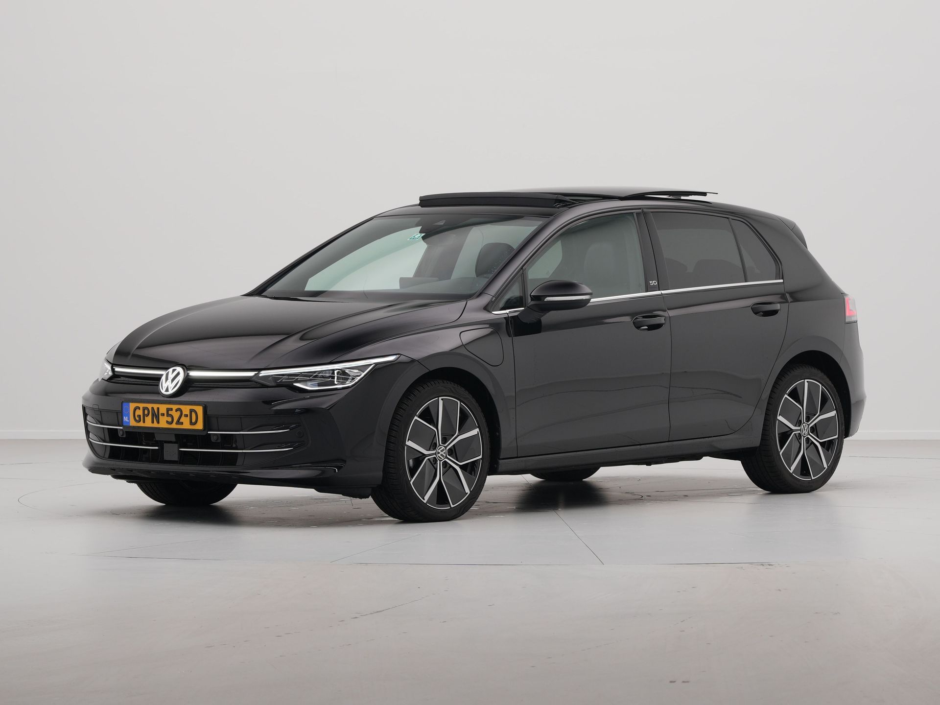 Volkswagen - Golf 1.5 eHybrid 50 Edition - 2024