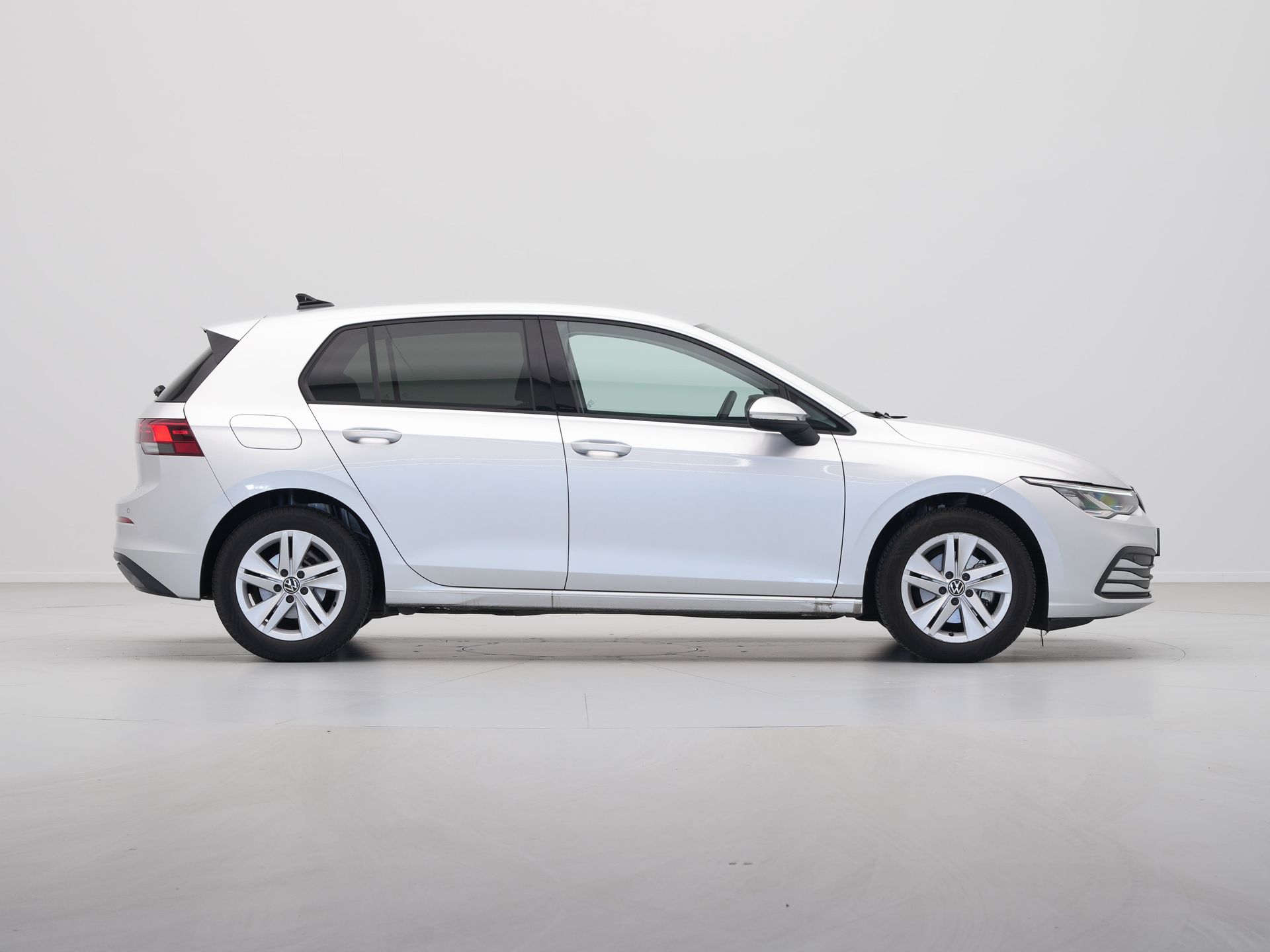 Volkswagen - Golf 1.0 eTSI 110pk DSG Life Business - 2024