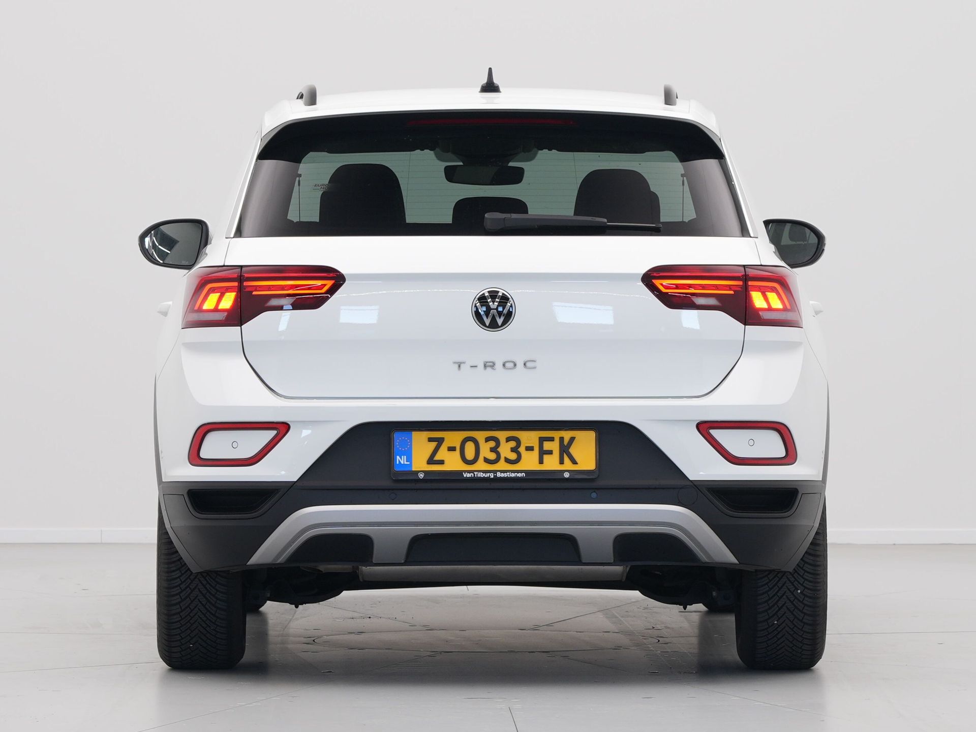 Volkswagen - T-Roc 1.5 TSI 150pk DSG Life - 2024